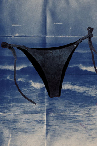 The String Theory Bottom | Midnight